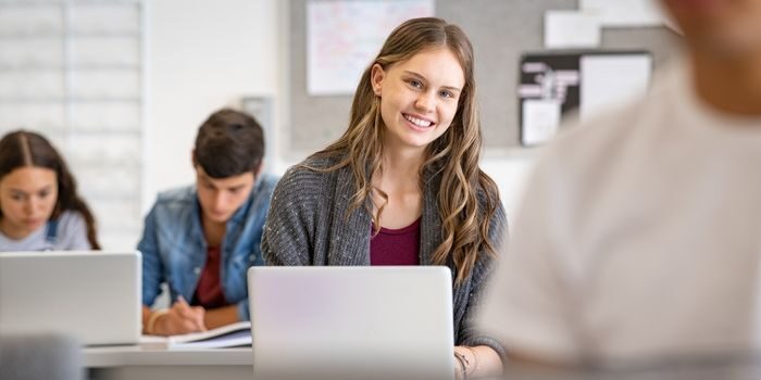 Egitim Ortaminin Psikolojik Saglik uzerindeki Zorluklari